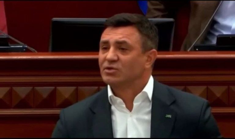 Тищенко потрапив у сексистський скандал, назвавши депутатку “дівчинкою”. Відео