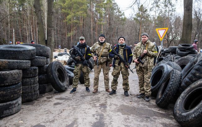 В Україні цивільним дозволили вбивати російських окупантів