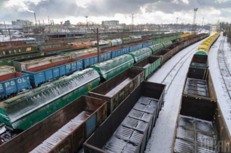 “Укрзалізниця” починає націоналізацію російських вагонів, які знаходиться в Україні