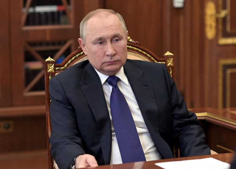 Астролог передбачила повалення Путіна: коли на нього чекає крах