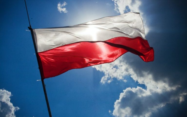 Зарплати в Польщі 2022 року і середні витрати на життя: все, що потрібно знати біженцю з України