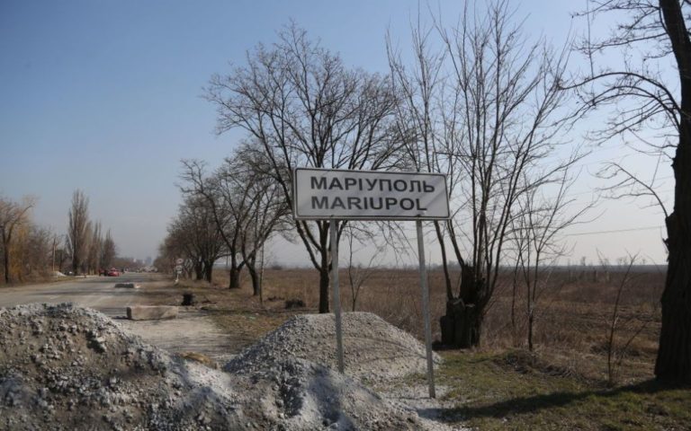 Російські окупанти від 18 квітня планують повністю закрити Маріуполь на в’їзд та виїзд