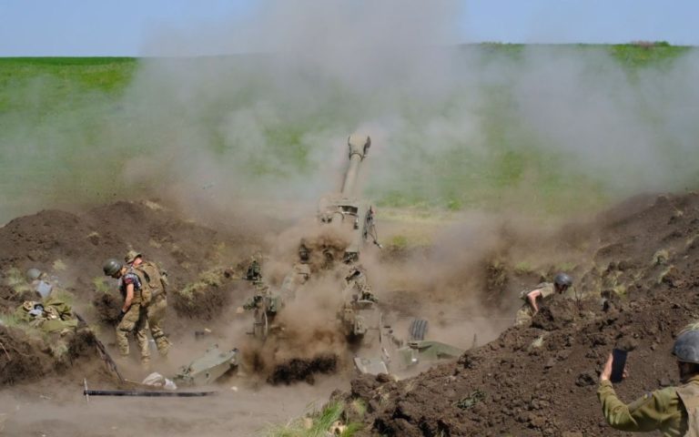 “Це критична стадія битви”: радник Залужного зі США пояснив, чому НАТО вигідно постачати зброю Україні