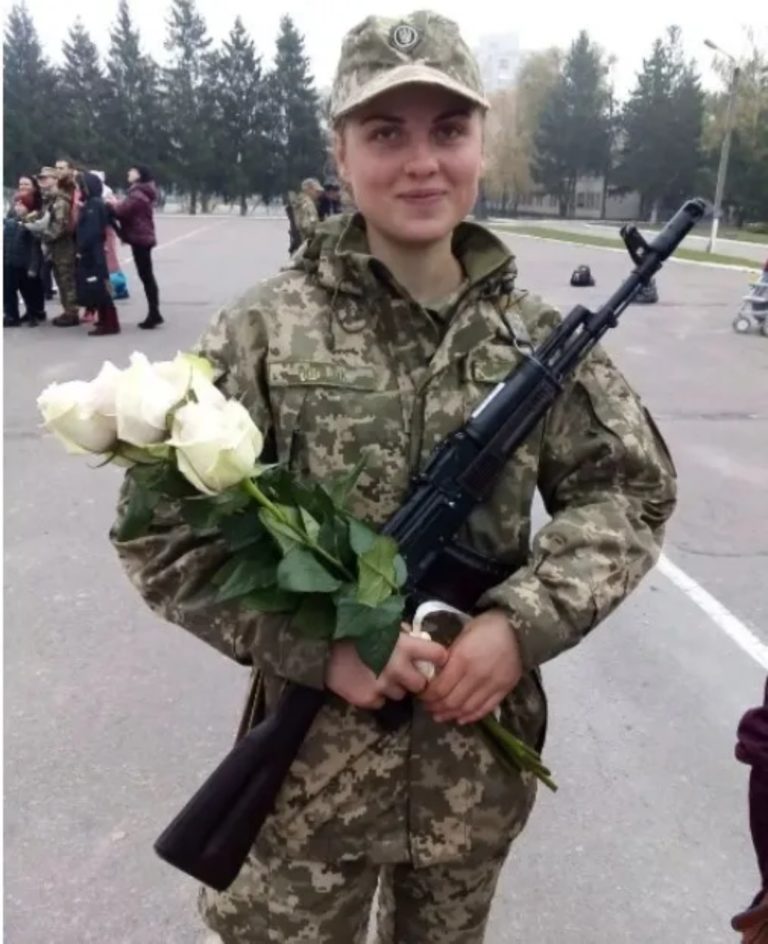 Все життя мріяла стати військовою: у боях за Україну загuнула 21-річна десантниця Вікторія Поліщук
