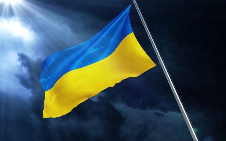 Цей статус дає можливість і спільну відповідальність: стало відомо, коли почнеться відбудова України