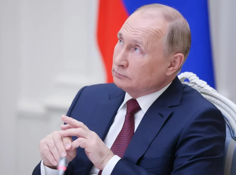 Його дні пораховані: мольфарка розповіла, чим продиктовано вчинки Путіна