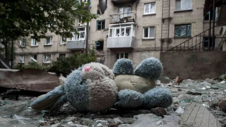 Ракети вдарили по житлових будинках та військових на Миколаївщині
