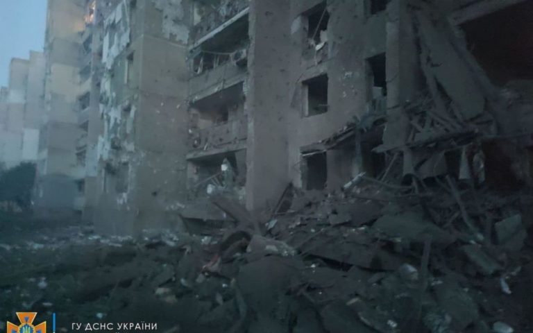 Ракетний удар по Одещині: відомо про 17 загuблuх та 8 постраждалих (фото, відео)