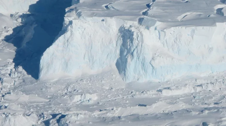 Льодовик Судного дня ледь тримається: Що чекає на людство