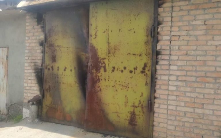 Оприлюднено моторошне відео з гаража, де окупанти спалили мешканців Бучі