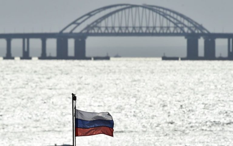 В Росії проводять опитування щодо повернення Крима під контроль України