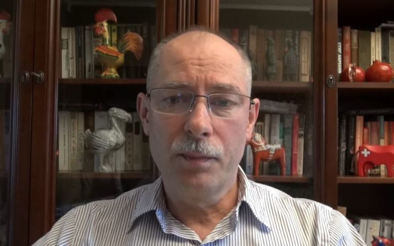 Жданов спрогнозував подальші події у війні Росії проти України: “Обидві сторони накопичують резерв”