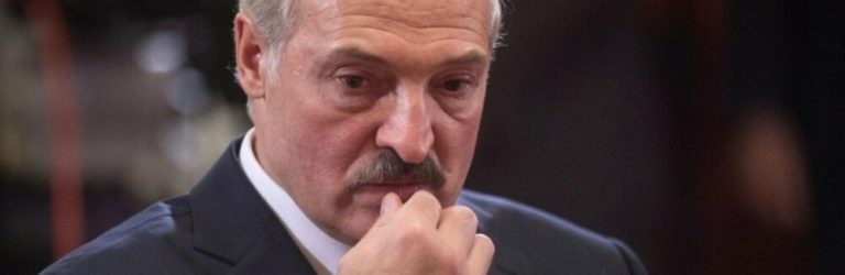 Дуже боїться смeртi: Лукашенко раптово змінив кухаря, прислугу та охорону