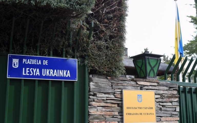 Вибух в українському посольстві у Мадриді з потерпілим: в МЗС миттєво відреагували на інцидент