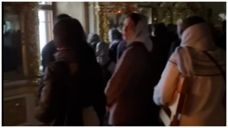 “Прокидається Матушка-Русь”: СБУ та поліція вивчають відео з Києво-Печерської Лаври з нібито молитвою за росію