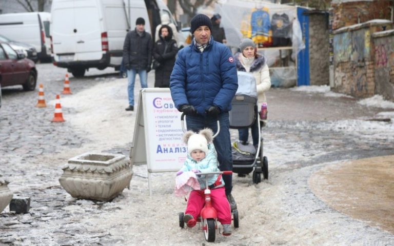 В Україну йде похолодання: передбачається сильна ожеледиця