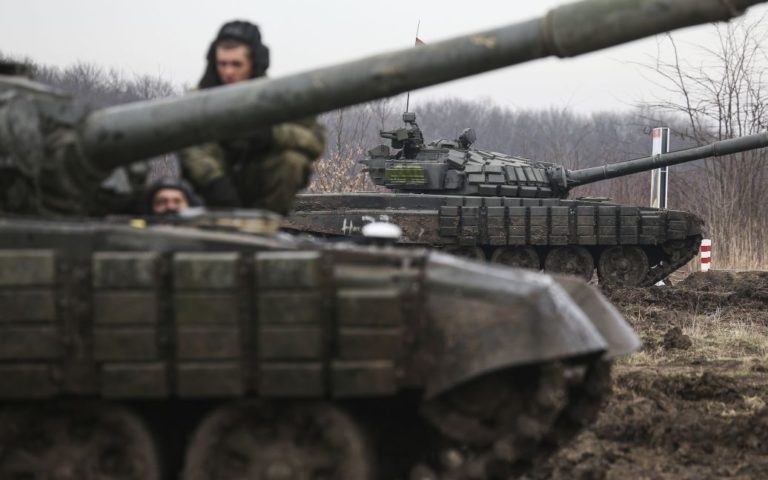 Де і коли армія Росії готує новий наступ: прогноз військового експерта