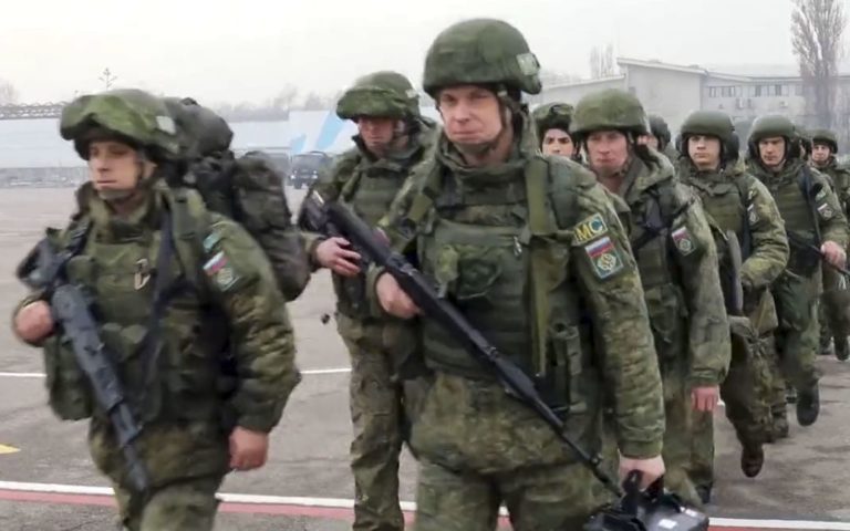 “Йдуть чутки, що буде повна мобілізація”: розвідка перехопила розмову російського окупанта (аудіо)