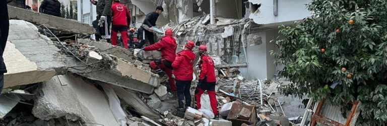 “Загальна протяжність розлому близько 150 км”: внаслідок землетрусу Туреччина перемістилася на 3 метри в бік Аравійського моря (ФОТО)