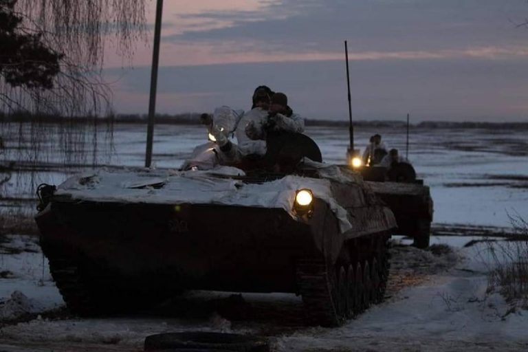 “Важкі активні бої, штурм ворожих позицій, великі втрати…” Астролог розповів, як закінчиться війна в Україні