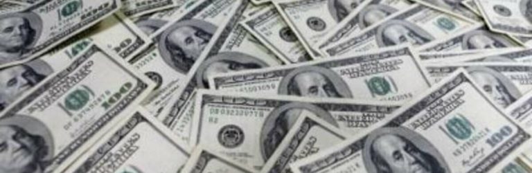 “Долар приголомшив раптовим стрибком, ніхто не готувався до такої ситуації в обмінниках”