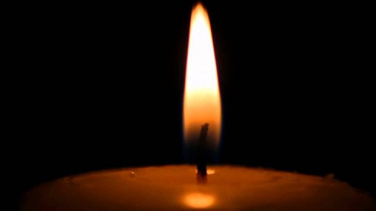 Помер українець, який підпалив себе перед консульством у Польщі