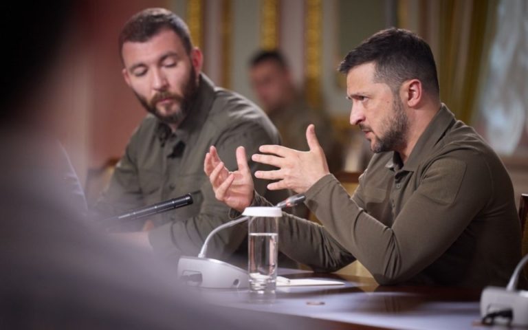 Чи воюватиме Україна на території РФ: що сказав Зеленський