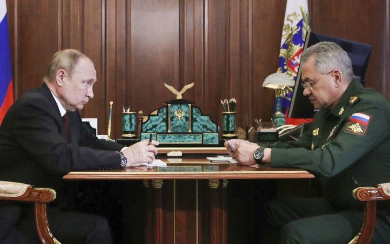 Шойгу наказав “вагнерівцям” перейти в підпорядкування Міноборони РФ: що відповів Пригожин