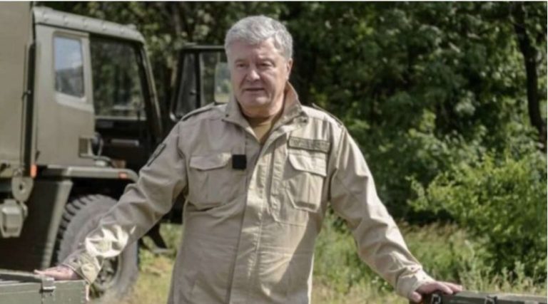 Я більше не буду мовчати! Порошенко вийшов і дуже жостко та емоційно poзкpитикувaв пiдcумки caмiту НАТО, дe Укpaїнi нe oзвучили зaпpoшeння дo вiйcькoвoгo-пoлiтичнoгo блoку