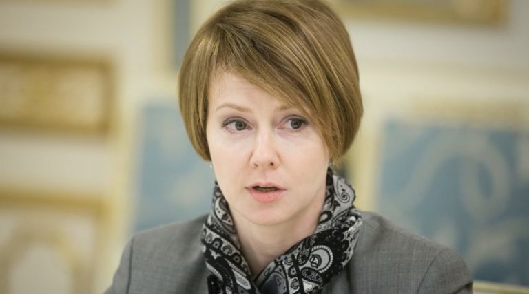 “Якщо ми вci хочемо мати майбутнє, треба не лише пеpемогти pосіян в бою, але і весь cовок, який залишається в нашому світоспpийнятті та поведінці…”