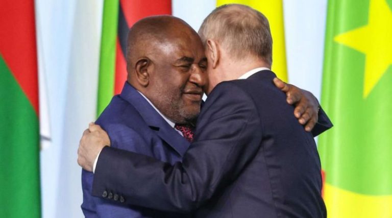 Путін готовий “шукати рішення” для припинення війни, але за однієї умови – президент Африканського союзу