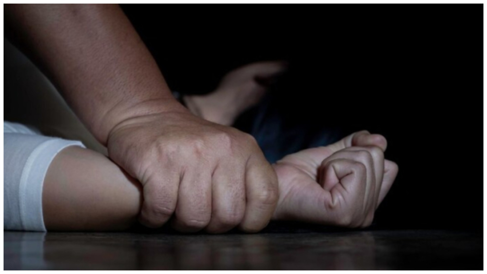 Насилие над несовершеннолетними. Как он насиловал малолетнюю. Как он насиловал малолетнюю. Как он насиловал малолетнюю. Насилие над несовершеннолетними.