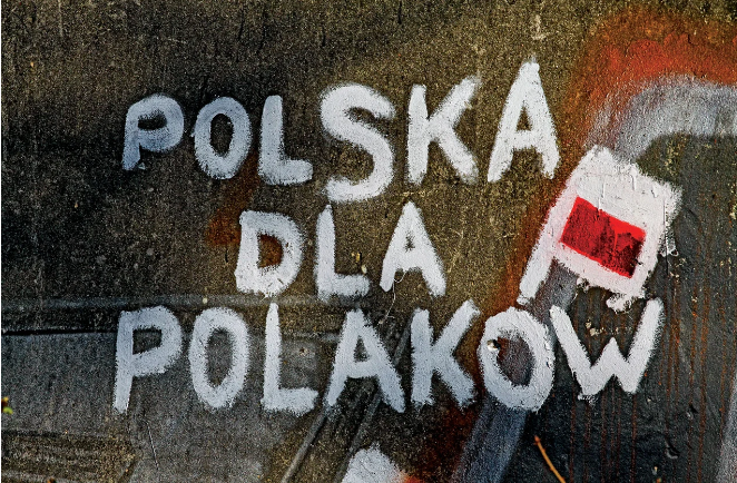 «Твої діти, курво, гірші за сміття», – шокуюча атака поляка на українку у Кракові