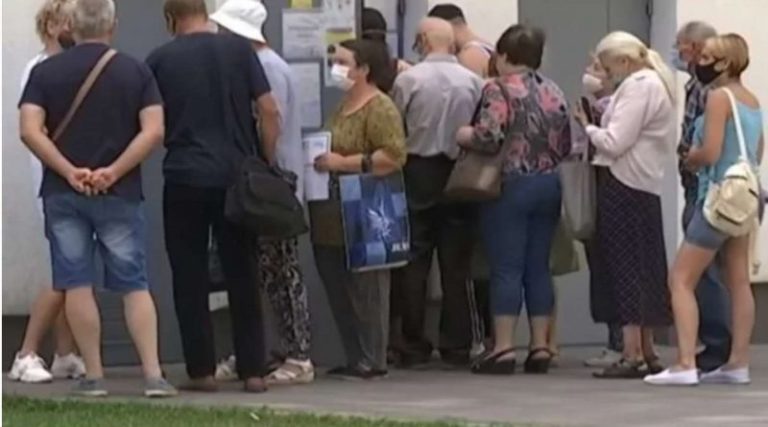 Грошова допомога буде виплачена українцям: кому нададуть 8 тисяч на одного члена сім’ї