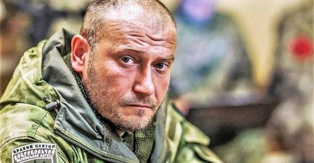 “Ніхто із цивільних не має жодного права відкривати свій рот на тих, хто на фронті захuщає Україну”, – Ярош