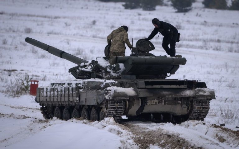 Мобілізація в Україні: які 10 категорій українців не відправлять на передову