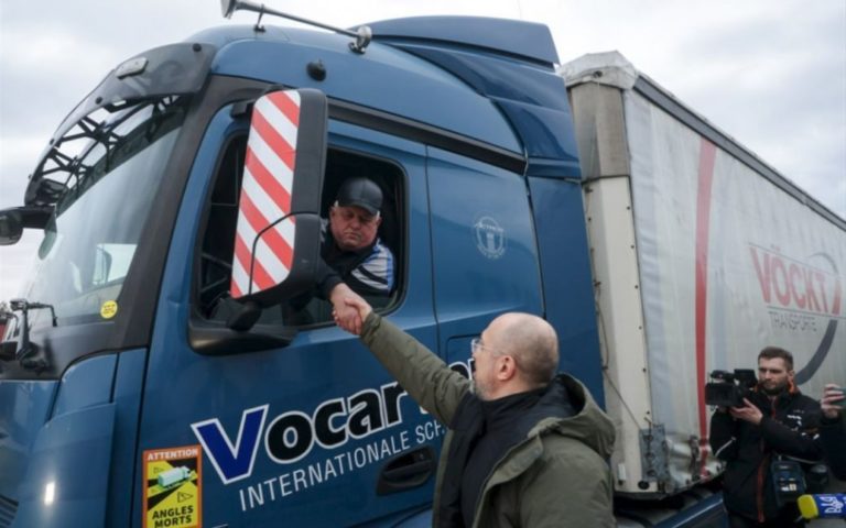 Розблокування кордону з Польщею: Шмигаль повідомив про “болісні компроміси”