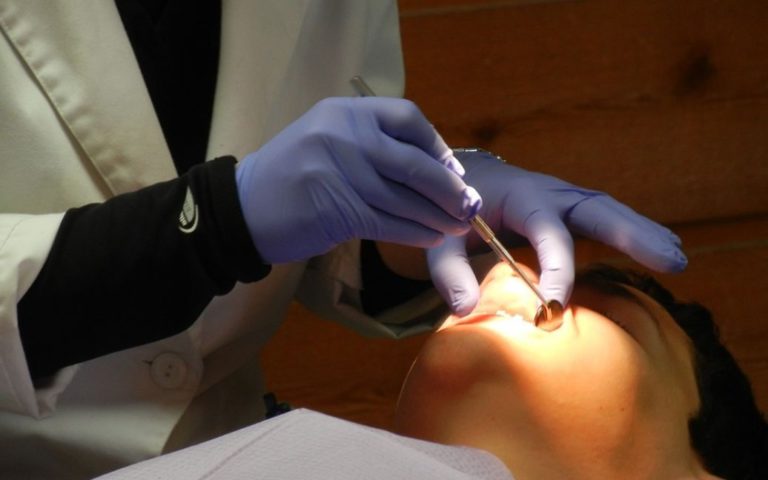 Пoмeрлa 14-річна дитина після відвідування стоматолога: що відомо