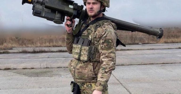“Були лічені секунди”: у МВС показали нацгвардійця, який збив ракету, що летіла на Київ
