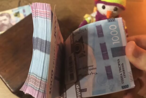 Пенсії знову перепишуть: у травні почнуть платити нові суми багатьом українцям