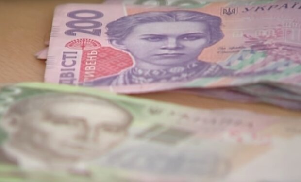 У пенсіонерів сльози радості: виплати з 1 червня перерахують – кому накинуть 1000 грн