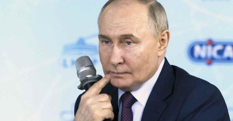 Путін на саміті зробив цинічну заяву про перемовини з Україною